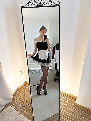 pics the maid porn
