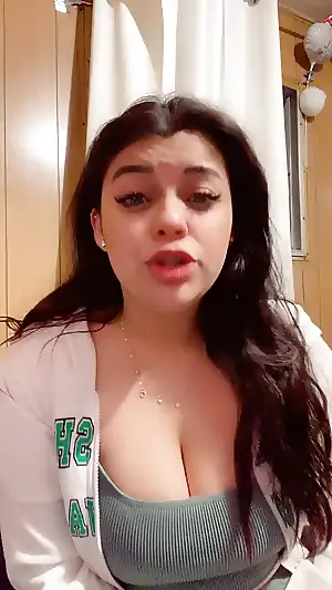 pics busty porn
