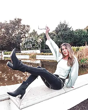 pics beverly porn